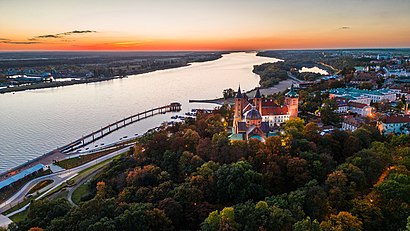 Jak dojechać komunikacją do Płock - O miejscu docelowym