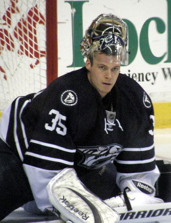 Rinne with the Nashville Predators in February 2010