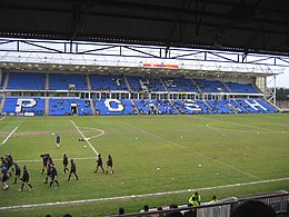 Le stand de la famille sud de Peterborough United commence à se remplir - geograph.org.uk - 154824.jpg