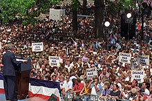 President Bill Clinton addressing a crowd in Charleston in 1993 Photograph of President William J. Clinton Addressing the Citizens of Charleston, West Virginia - NARA - 2945739.jpg