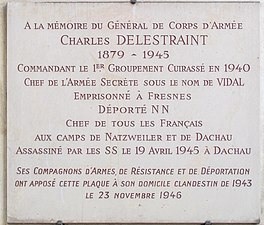 Plaque en hommage à Charles Delestraint au no 35.