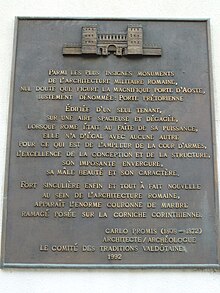 Plaque porte prétorienne AO.JPG