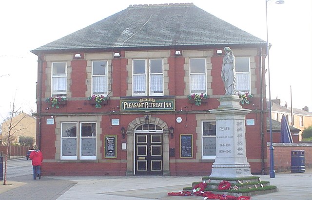 Image: Pleasant Lostock Hall (cropped)