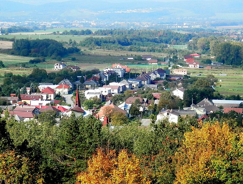 File:Podhradik14Slovakia18.JPG