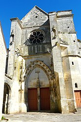 Poilly eglise.jpg