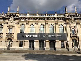 Edificio principal del campus Polimi Leonardo.jpg