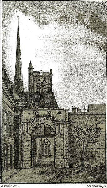 File:Porte de la madeleine Troyes 02747.jpg