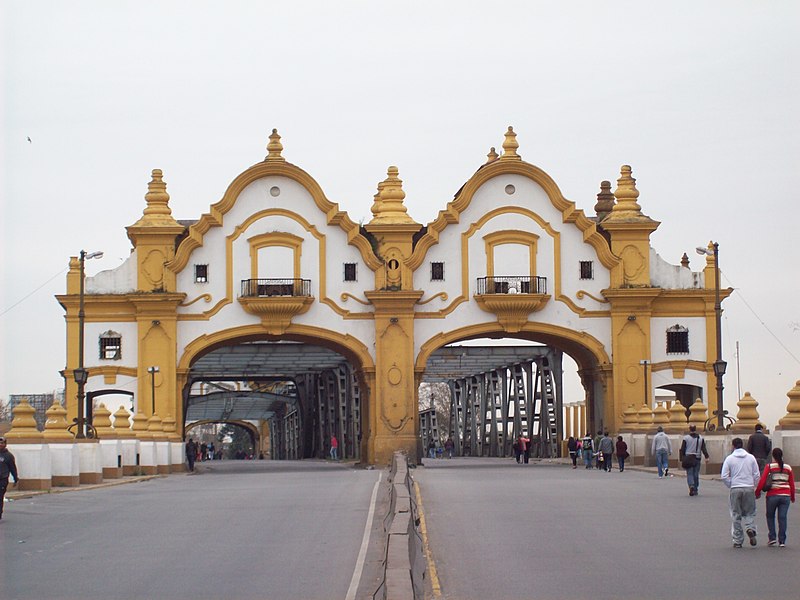 File:Puente Alsina Barenboim.JPG