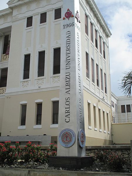 File:Puerto Rico — San Juan — Carlos Albizu University.JPG