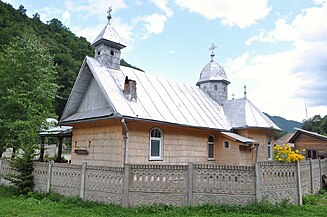 Biserica de lemn din Măguri-Răcătău (filia Teleni)