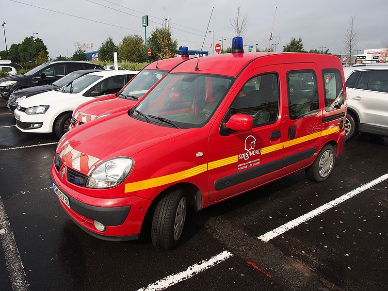 File:Renault Kangoo SDiS Nord pic2.jpg