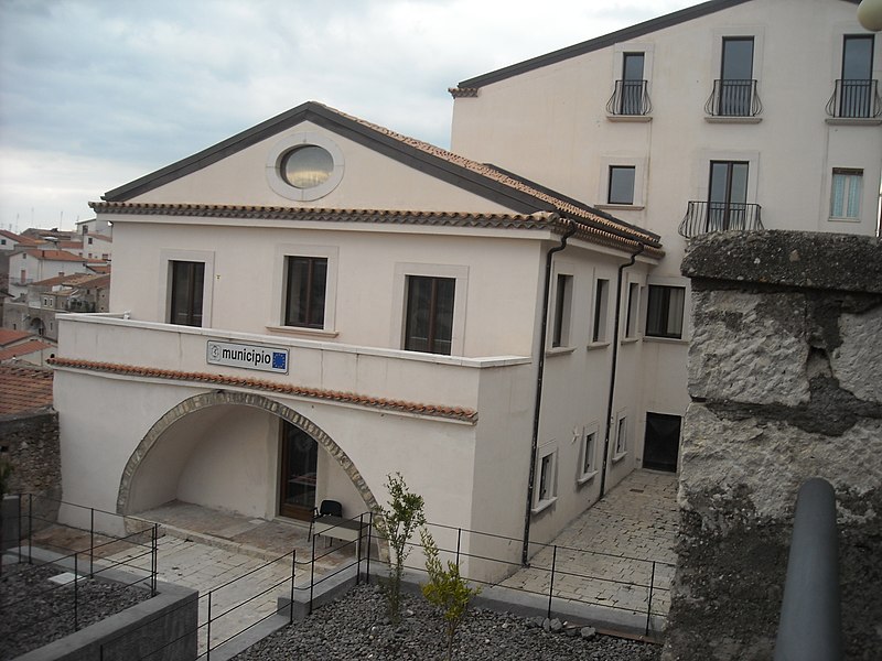 File:Ripacandida Municipio Pinacoteca.jpg