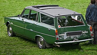 P6 estate by FLM Panelcraft Rover 3500 Estate rear.jpg