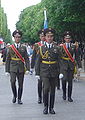 Военнослужащие 154-го отдельного комендантского полка (154 окп), Париж, Франция, 8 мая 2005 года.