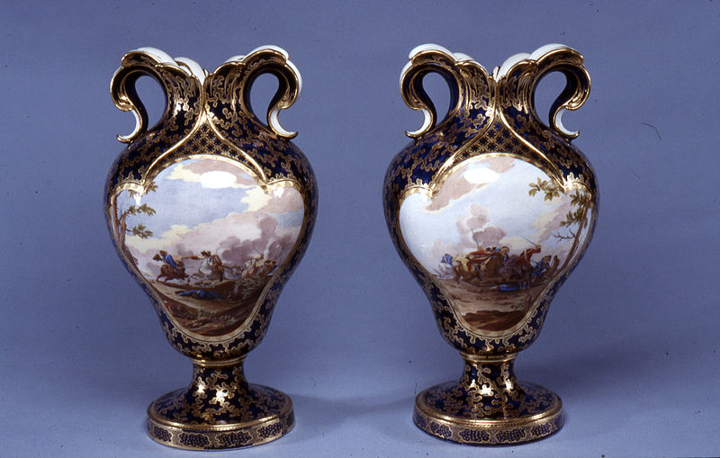 File:Sèvres Porcelain Manufactory - Pair of Vases - Walters 48575, 48576.jpg