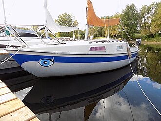 The Don Clark-designed San Juan 21, a design that was well-received at the 1970 Seattle Boat Show. San Juan 21 sailboat Iris 4253.jpg