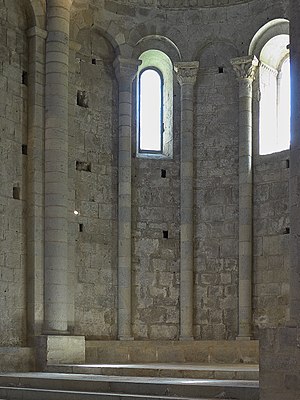 San Pedro de Galligans, Gerona. Cabecera.jpg