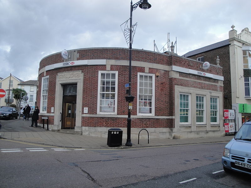 File:Sandown High Street HSBC branch.JPG