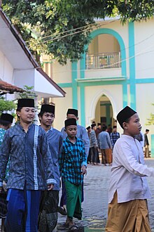 Santri Pesantren.jpg