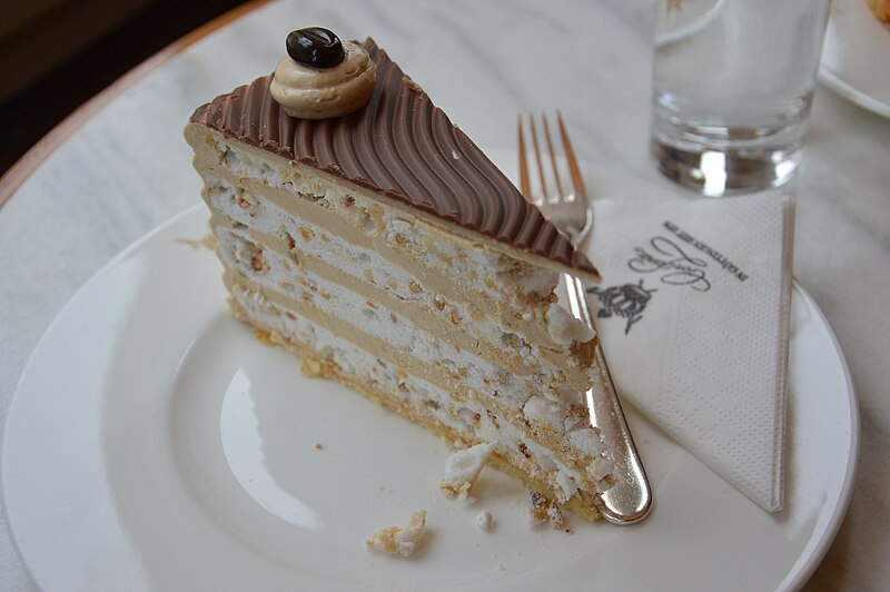 File:Sarah-Bernhardt torte.JPG