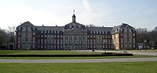 Мюнстерский дворец — Главный корпус Вестфальского университета