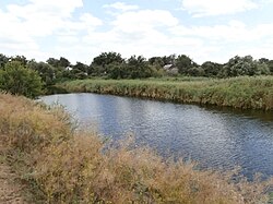 Река у города Жёлтые Воды