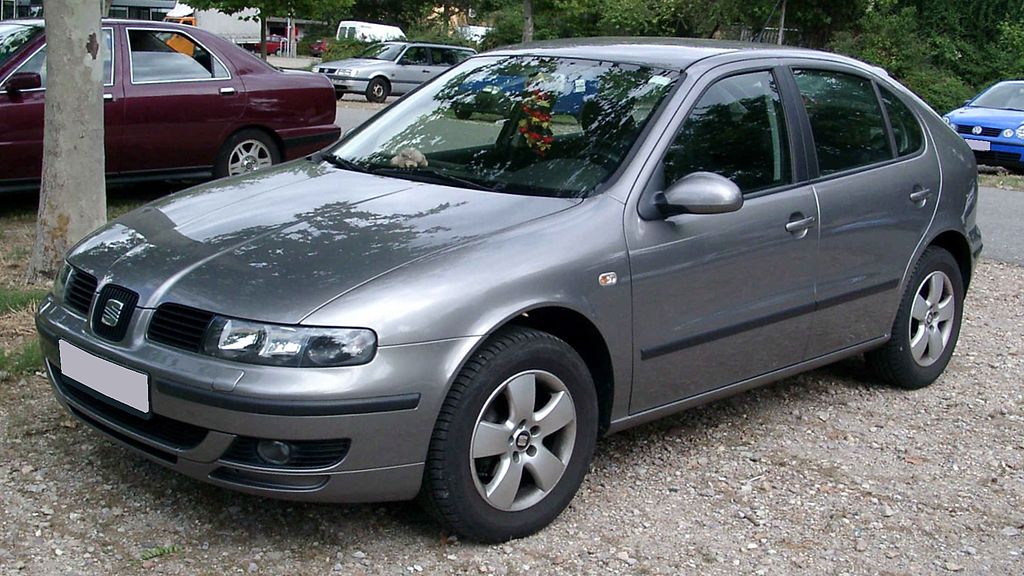 File:SEAT Leon Mk2 TDI front view.jpg - Wikimedia Commons