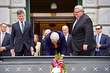 Finlayson (left) with US Secretary of State John Kerry and Minister Gerry Brownlee at Pukeahu National War Memorial Park,Wellington in 2016. Secretary Kerry Lays a Frond at the Tomb of the Unknown Warrior at the Pukeahu National War Memorial Park in Wellington (22769808338).jpg