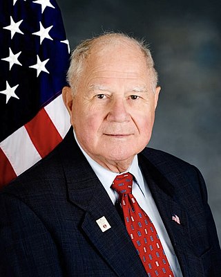 <span class="mw-page-title-main">William J. Larkin Jr.</span> American politician and US Army officer (1928–2019)