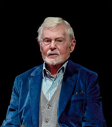 Derek Jacobi