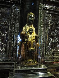 The Virgin of Montserrat Statue-Madonna-von-Montserrat.JPG