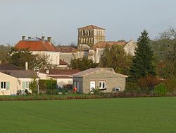 Saint-Martial-de-Mirambeau的景色