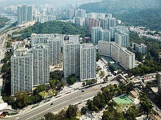 <span class="mw-page-title-main">Sun Chui Estate</span> Public housing estate in Tai Wai, Hong Kong