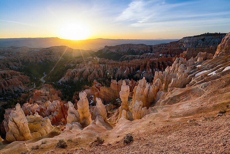 File:Sunrise Over Bryce Canyon Utah (213651747).jpeg