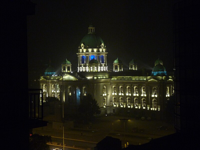 File:The building of Serbian Parliament at night, October 13, 2012.jpg