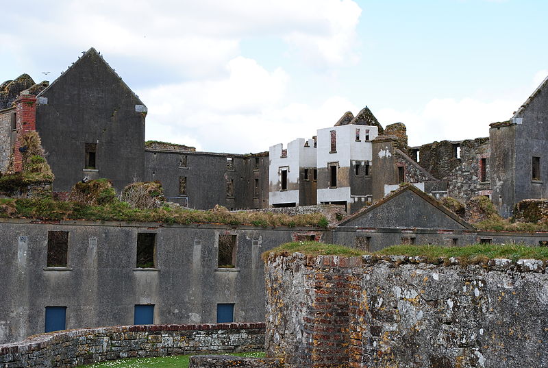 File:The heart of the Fort, at Charles Fort, Kinsale, County Cork.JPG