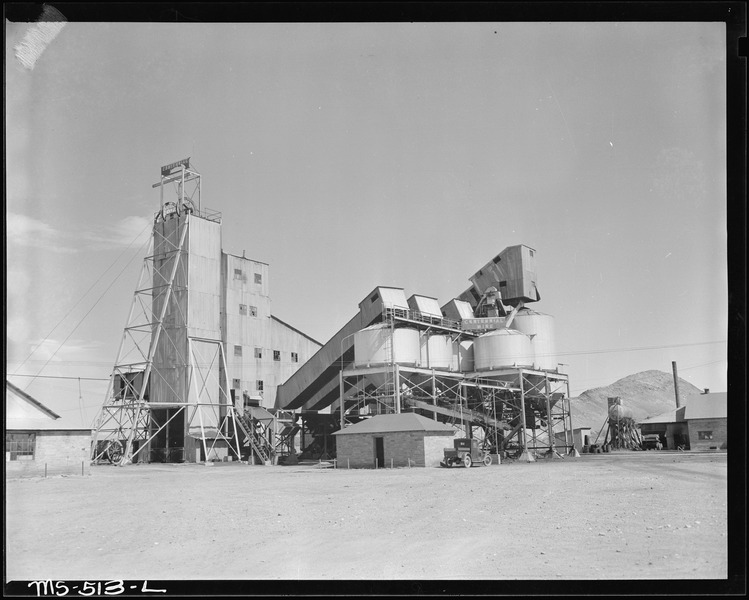 File:Tipple of the mine. Boulder Valley Coal Company, Centennial Mine, Louisville, Boulder, County, Colorado. - NARA - 540460.tif