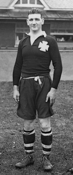 File:Tom Arthur 1928.jpg