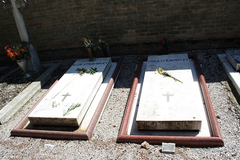 File:Tombe di Igor e Vera Stravinsky - Venezia, 15 agosto 2010. Foto Giovanni Dall'Orto 146.jpg