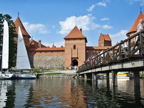 Podul și castelul Trakai