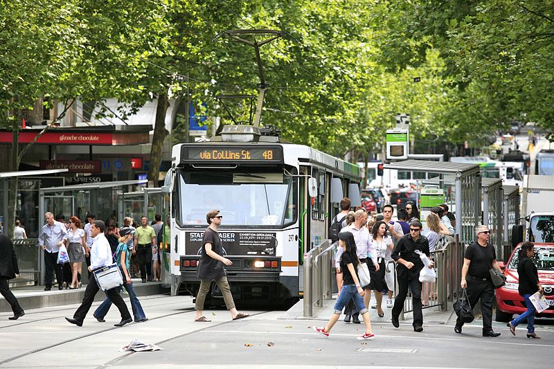 File:Tram to Collins St (6760096449).jpg