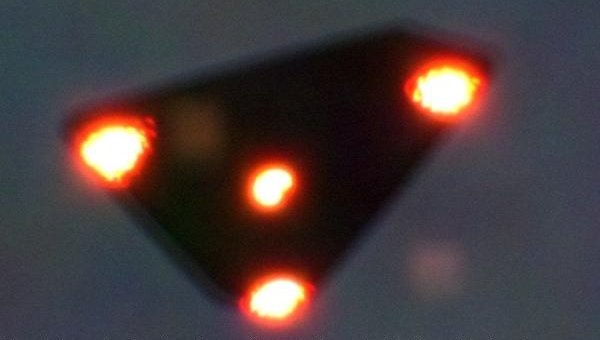 Supposed photo of a Black Triangle UFO taken by Patrick Maréchal during the Belgian UFO wave which the author later admitted to be a fabrication.