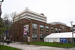 The Southeastern side of the Brynmor Jones Library at the University of Hull