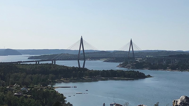 File:Uddevallabron 2019.jpg