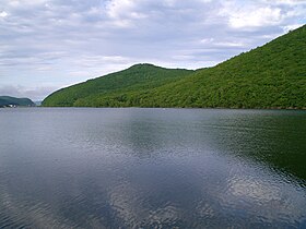 оз. Васьково, вид на восточный берег.