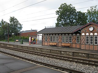 <span class="mw-page-title-main">Vedbæk railway station</span> Railway station in North Zealand, Denmark