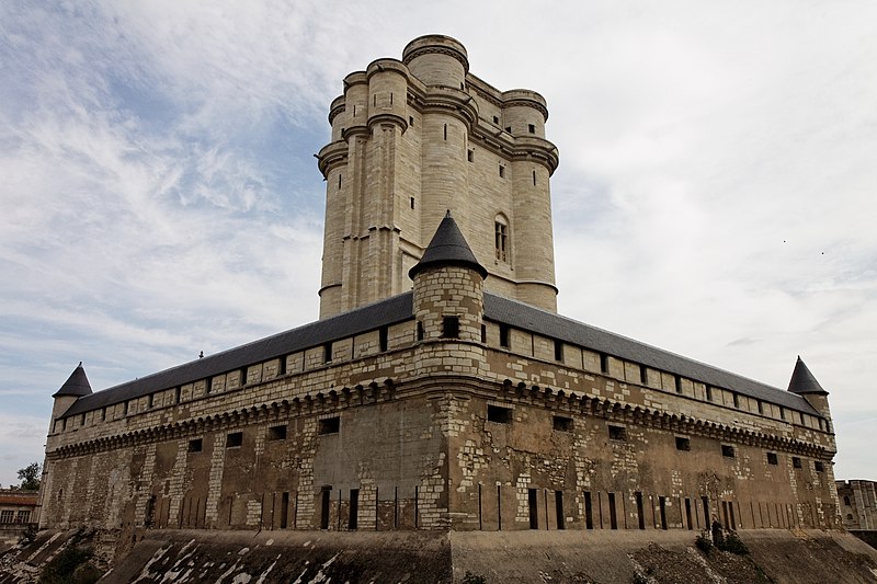 File:Vincennes - Le château - PA00079920 - 017.jpg