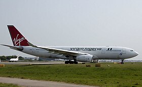 Airbus A330-200 авиакомпании Virgin Nigeria в лондонском аэропорту Гатвик (Великобритания, 2007 год). Лайнер находился в лизинге от британской компании bmi