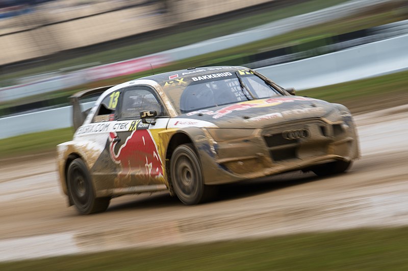 File:World RX - 2018 - RD1 Barcelona (41477908241).jpg