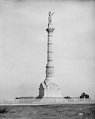 Yorktown Monument, Yorktown, Va.jpg